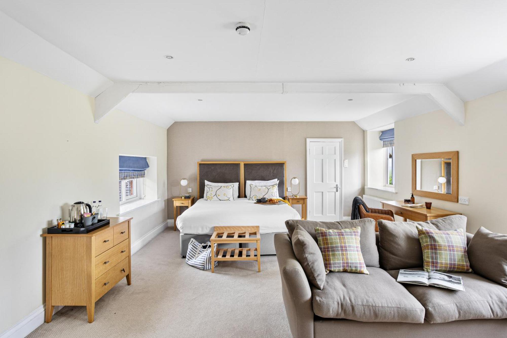The Mole Resort - Hotel Rooms Umberleigh Екстериор снимка