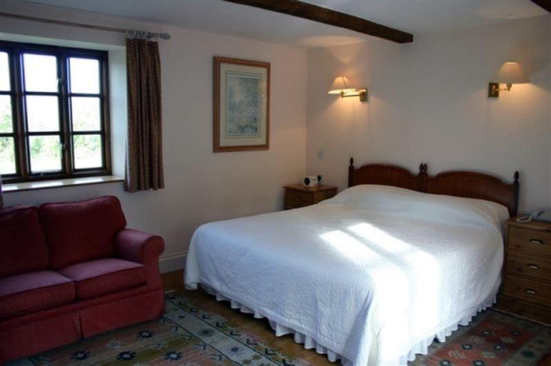 The Mole Resort - Hotel Rooms Umberleigh Стая снимка